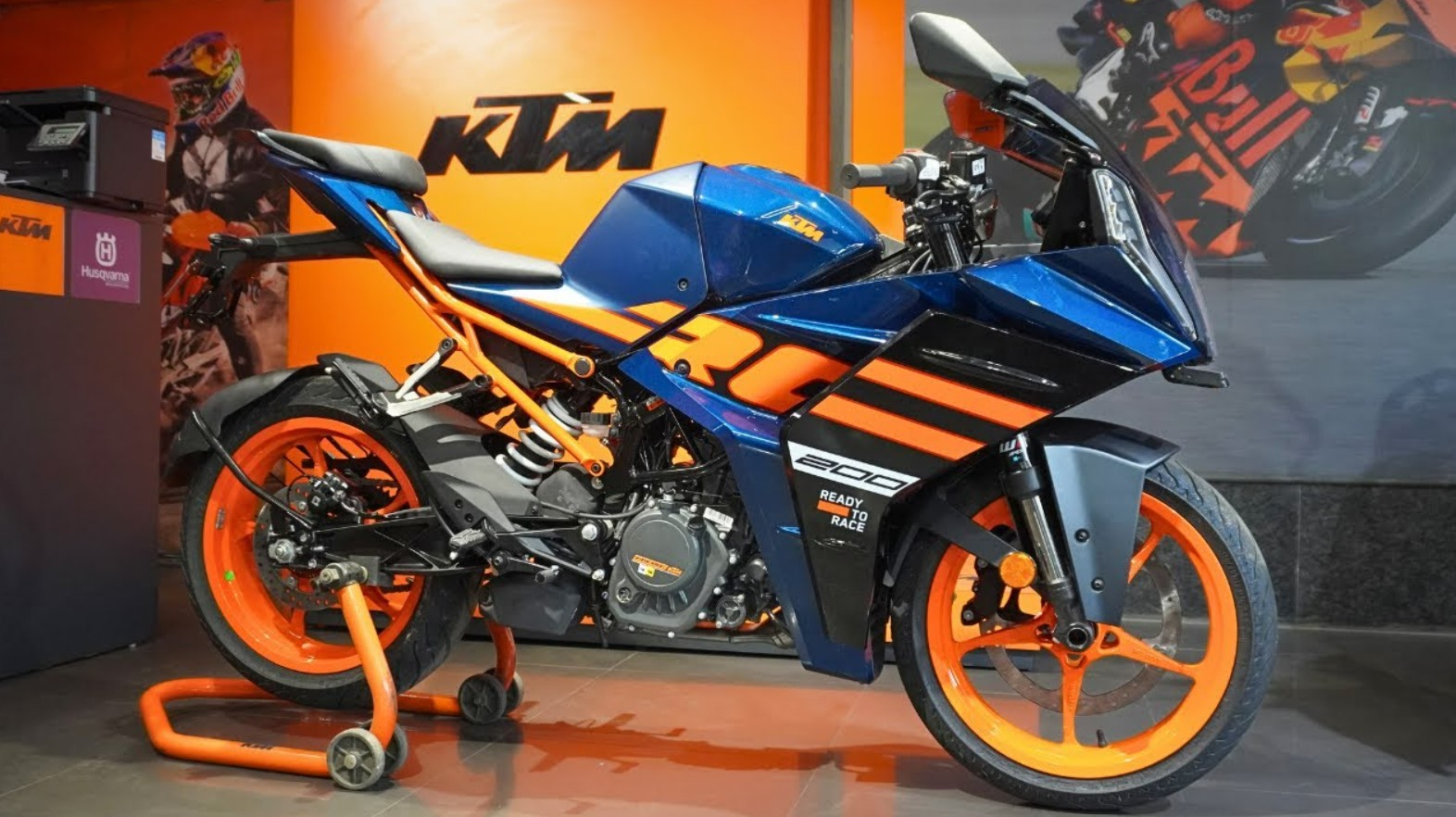 KTM RC 200